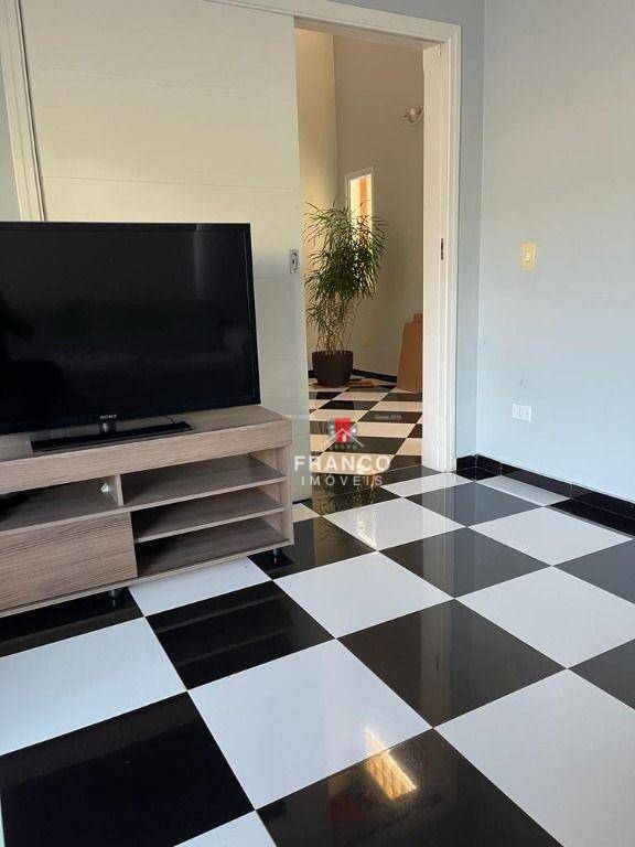 Casa, 3 quartos, 290 m² - Foto 5