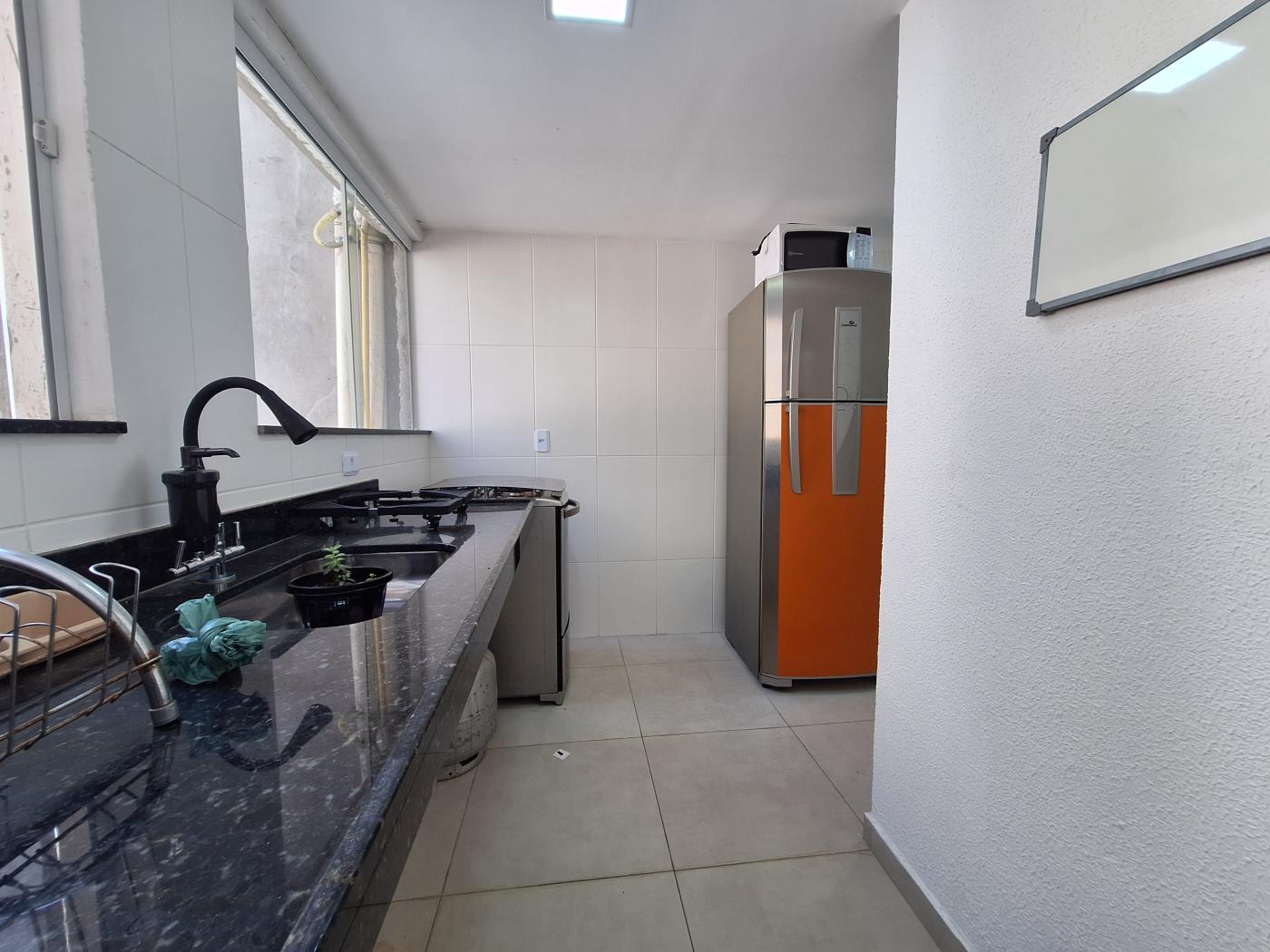 Apartamento para alugar com 1 quarto, 55m² - Foto 1