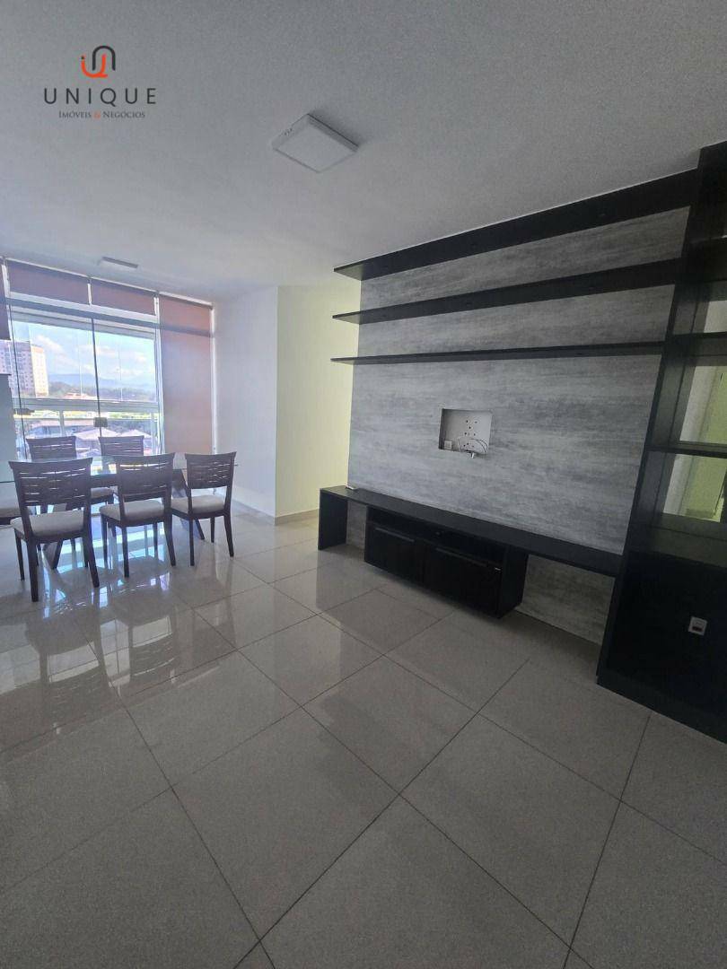 Apartamento para alugar com 3 quartos, 85m² - Foto 15