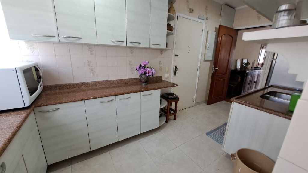 Apartamento à venda com 3 quartos, 120m² - Foto 18