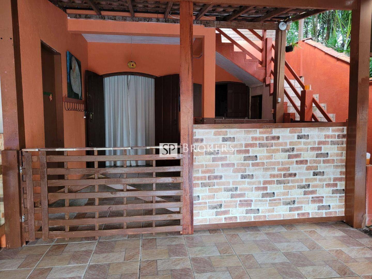 Casa à venda com 8 quartos, 300m² - Foto 12