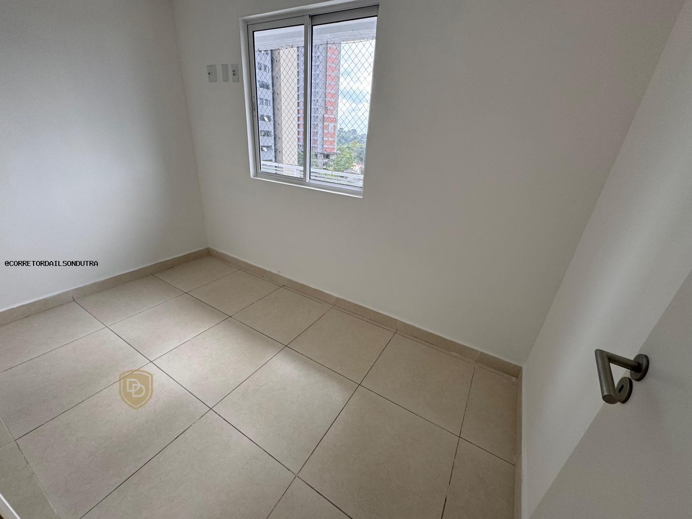 Apartamento à venda com 3 quartos, 91m² - Foto 9