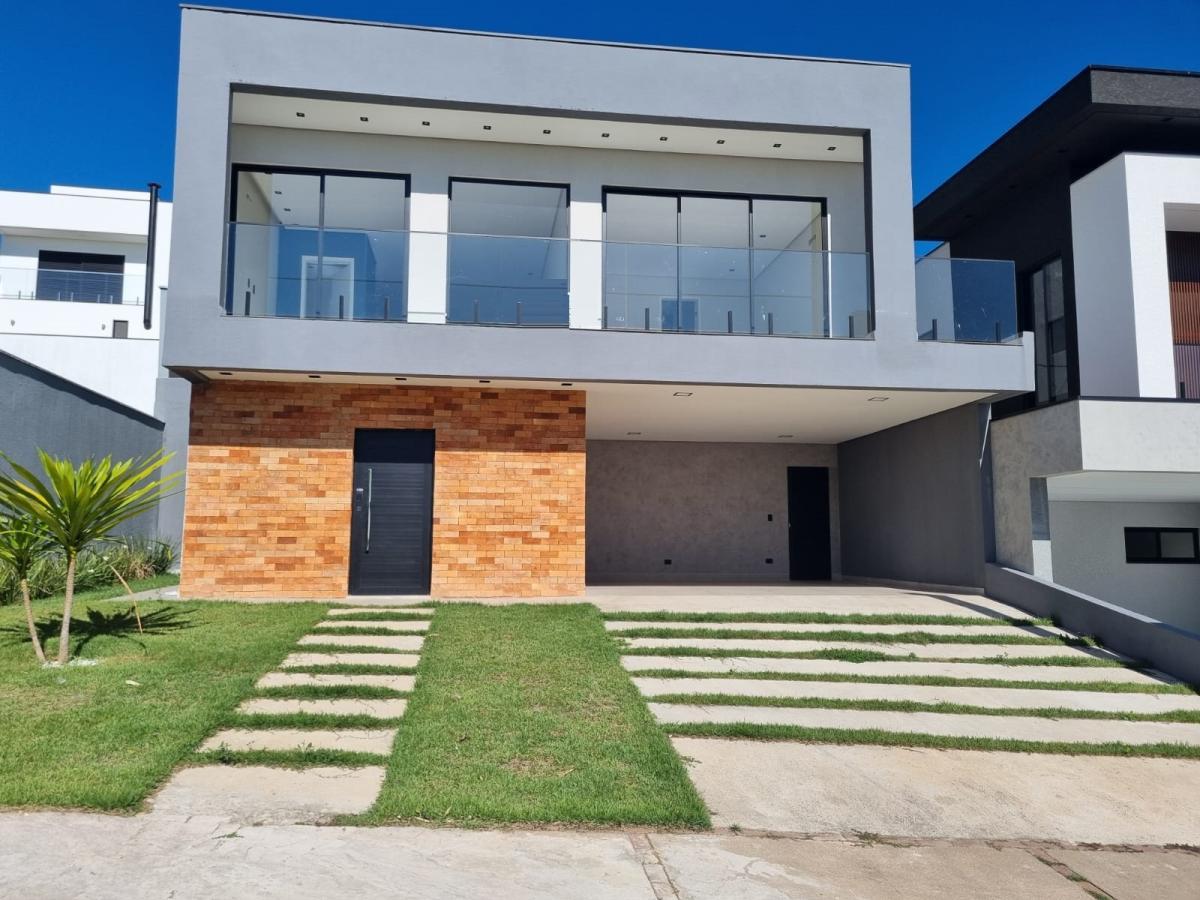 Casa de Condomínio à venda com 3 quartos, 203m² - Foto 1