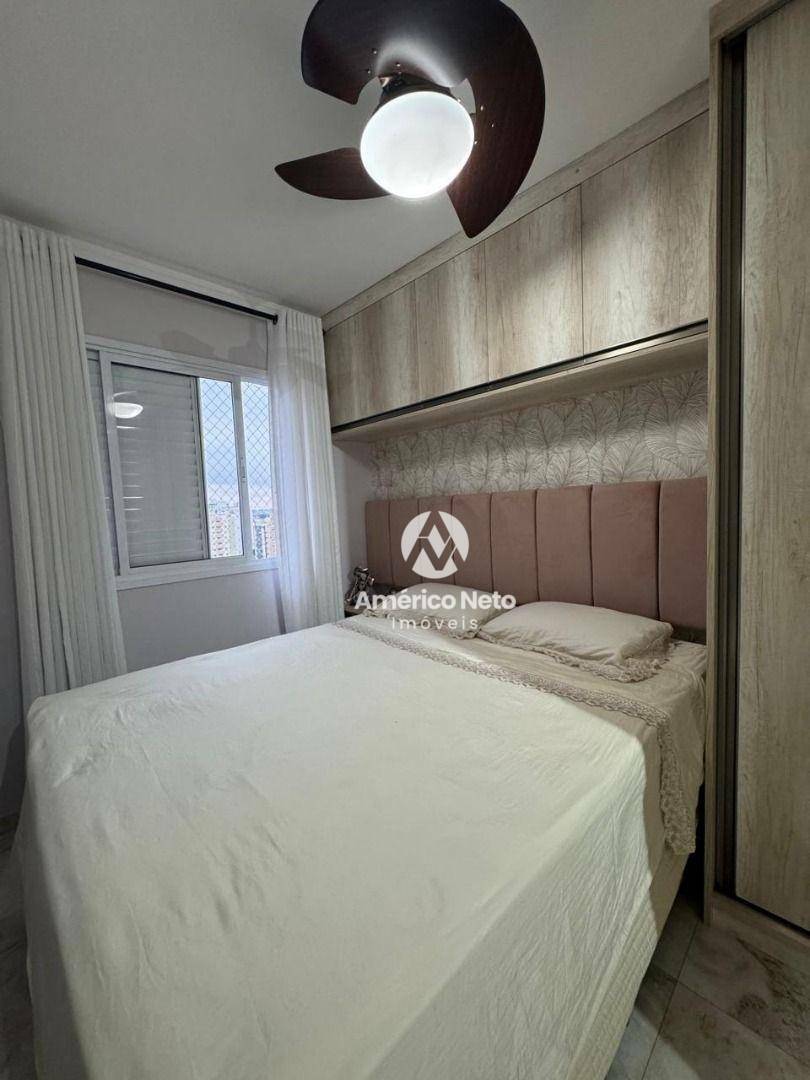 Apartamento à venda com 2 quartos, 72m² - Foto 35