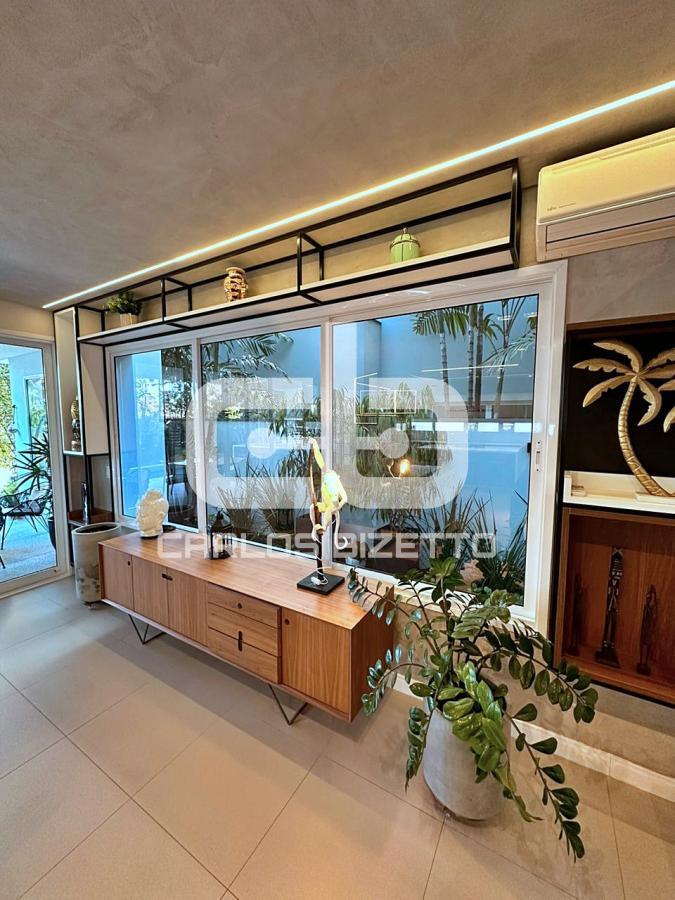 Casa de Condomínio à venda com 4 quartos, 420m² - Foto 4