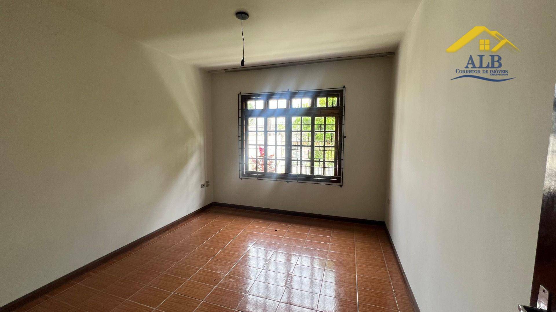 Casa para alugar com 5 quartos, 234m² - Foto 22