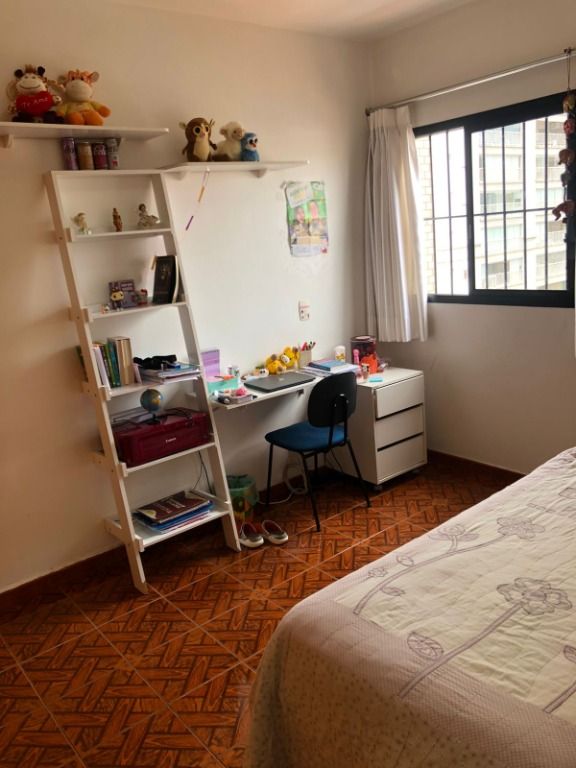 Apartamento à venda com 4 quartos, 160m² - Foto 12