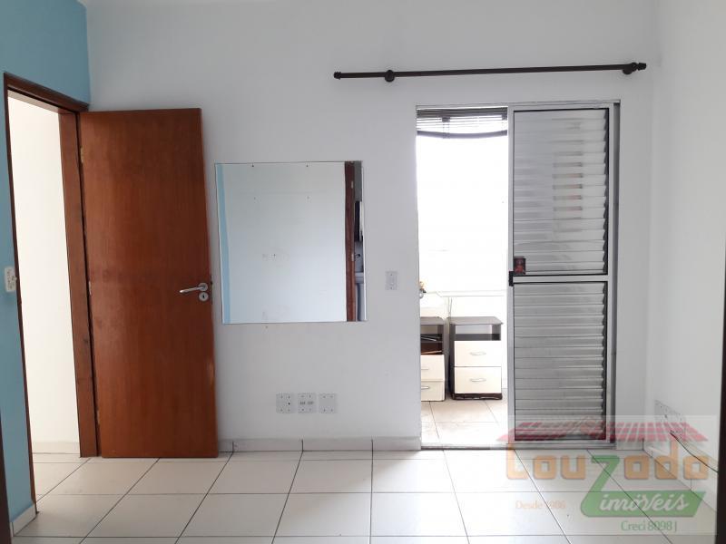 Apartamento à venda com 2 quartos, 77m² - Foto 15