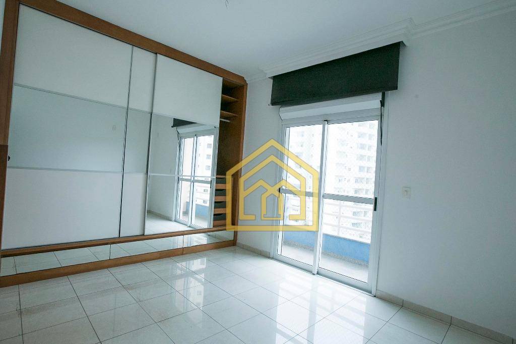 Apartamento à venda com 4 quartos, 188m² - Foto 20