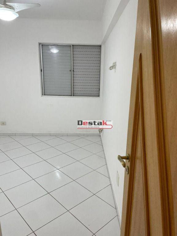 Apartamento à venda com 2 quartos, 59m² - Foto 10