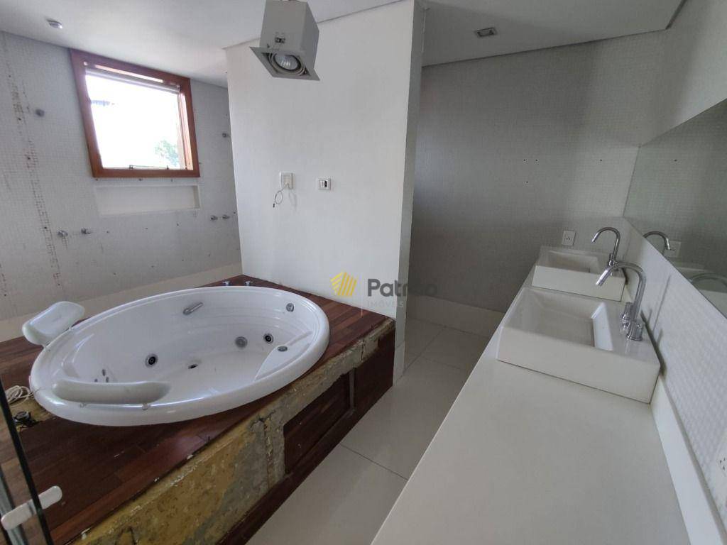 Sobrado à venda com 3 quartos, 500m² - Foto 41