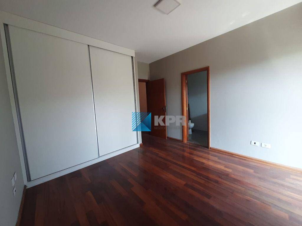 Casa de Condomínio à venda com 3 quartos, 360m² - Foto 13