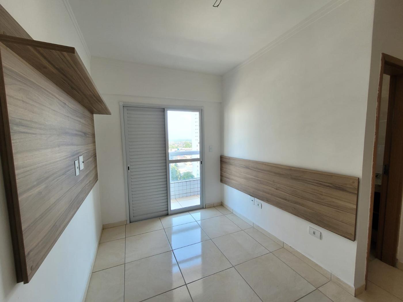 Apartamento à venda com 2 quartos, 80m² - Foto 12