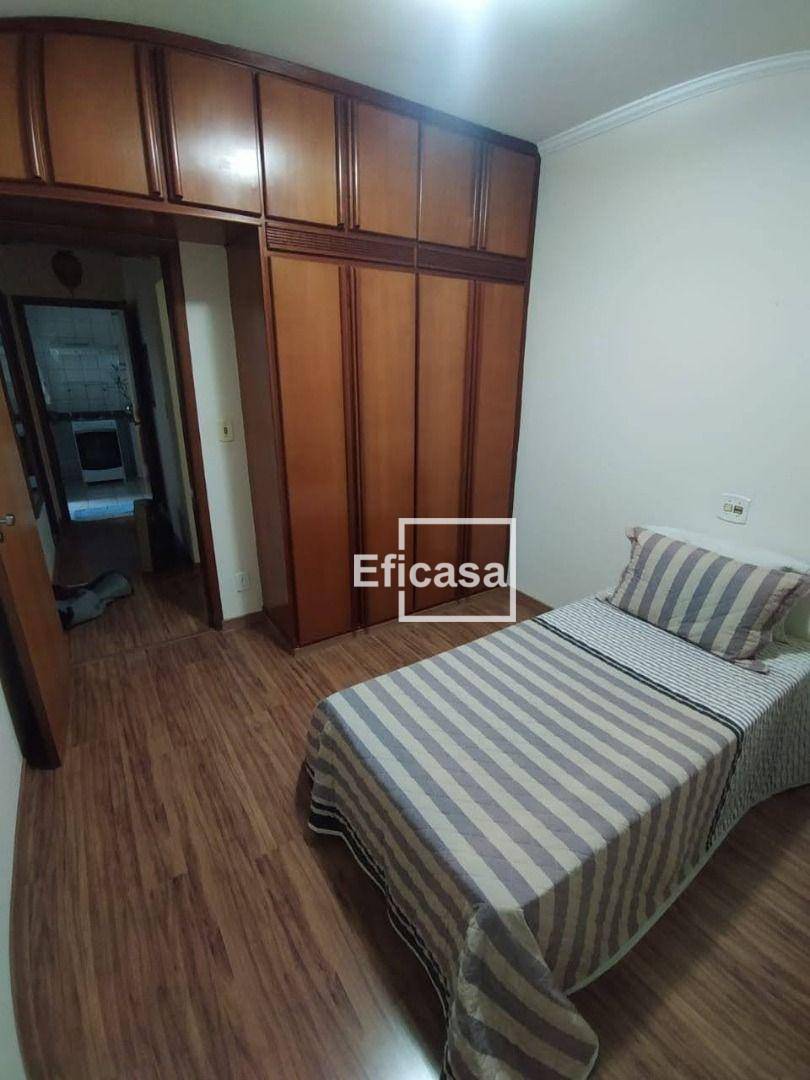 Apartamento à venda com 2 quartos, 70m² - Foto 14