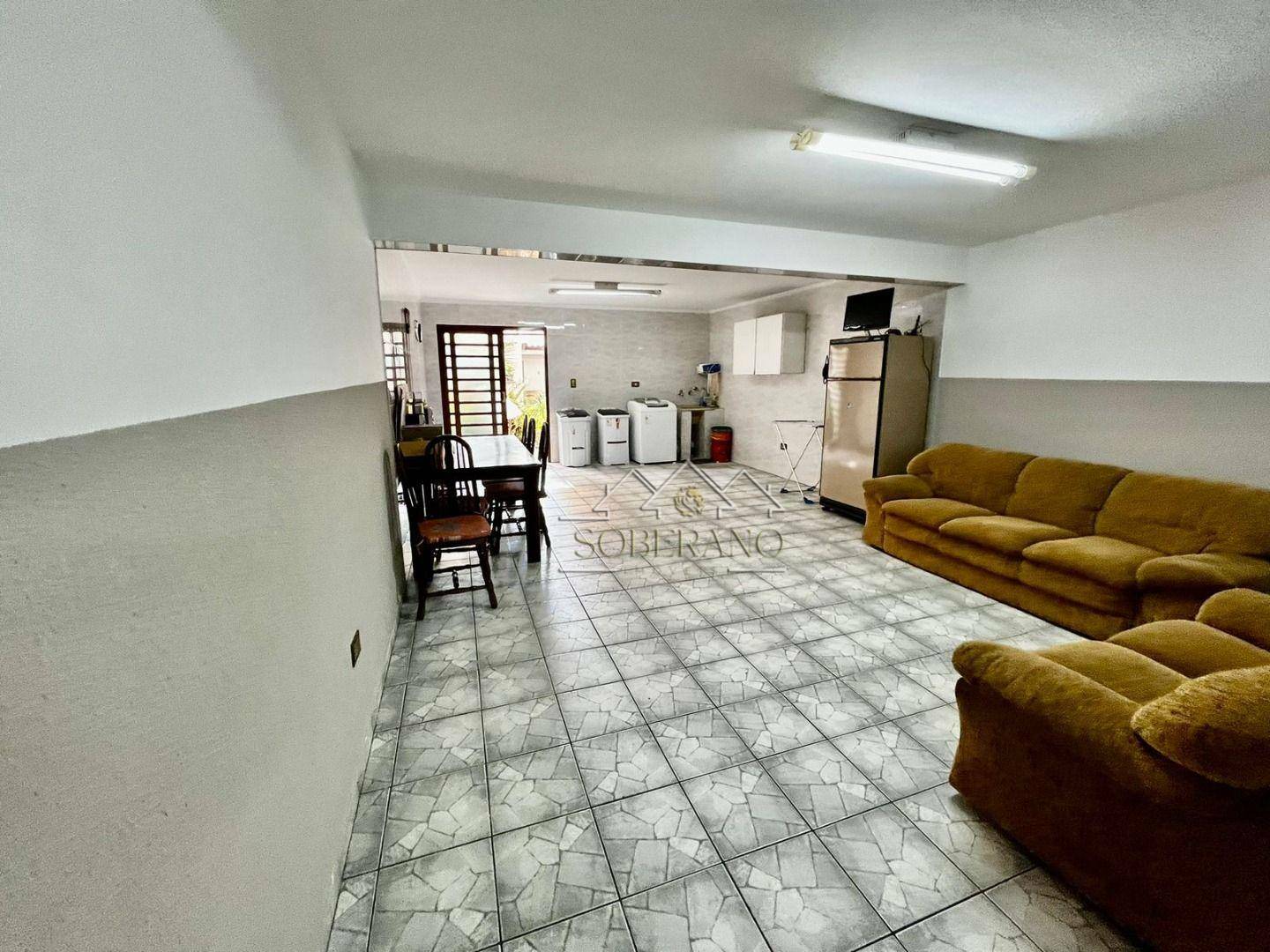 Sobrado à venda com 3 quartos, 305m² - Foto 37