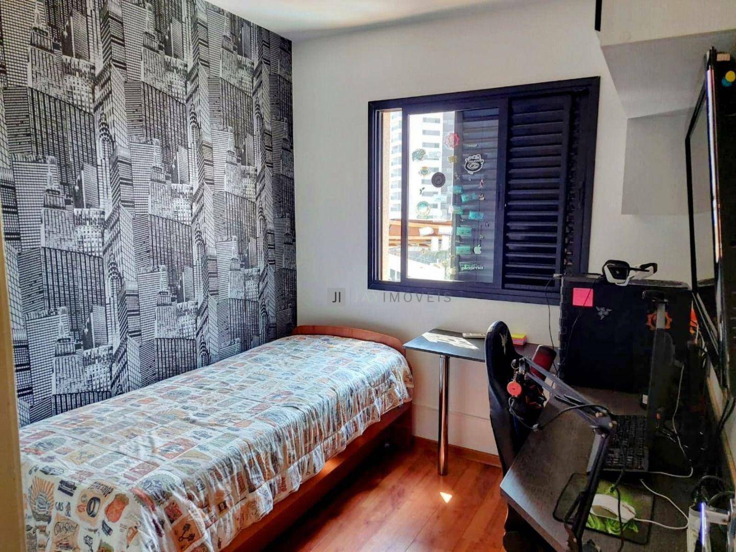 Apartamento à venda com 3 quartos, 110m² - Foto 13