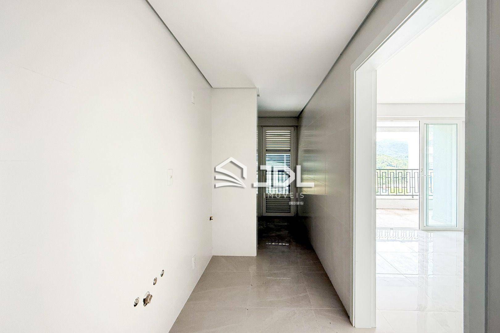 Apartamento à venda com 2 quartos, 93m² - Foto 2