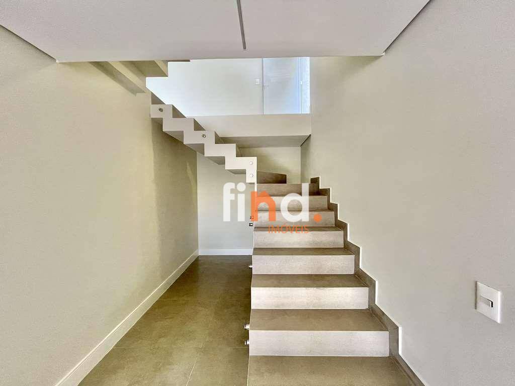 Casa de Condomínio à venda e aluguel com 4 quartos, 484m² - Foto 19