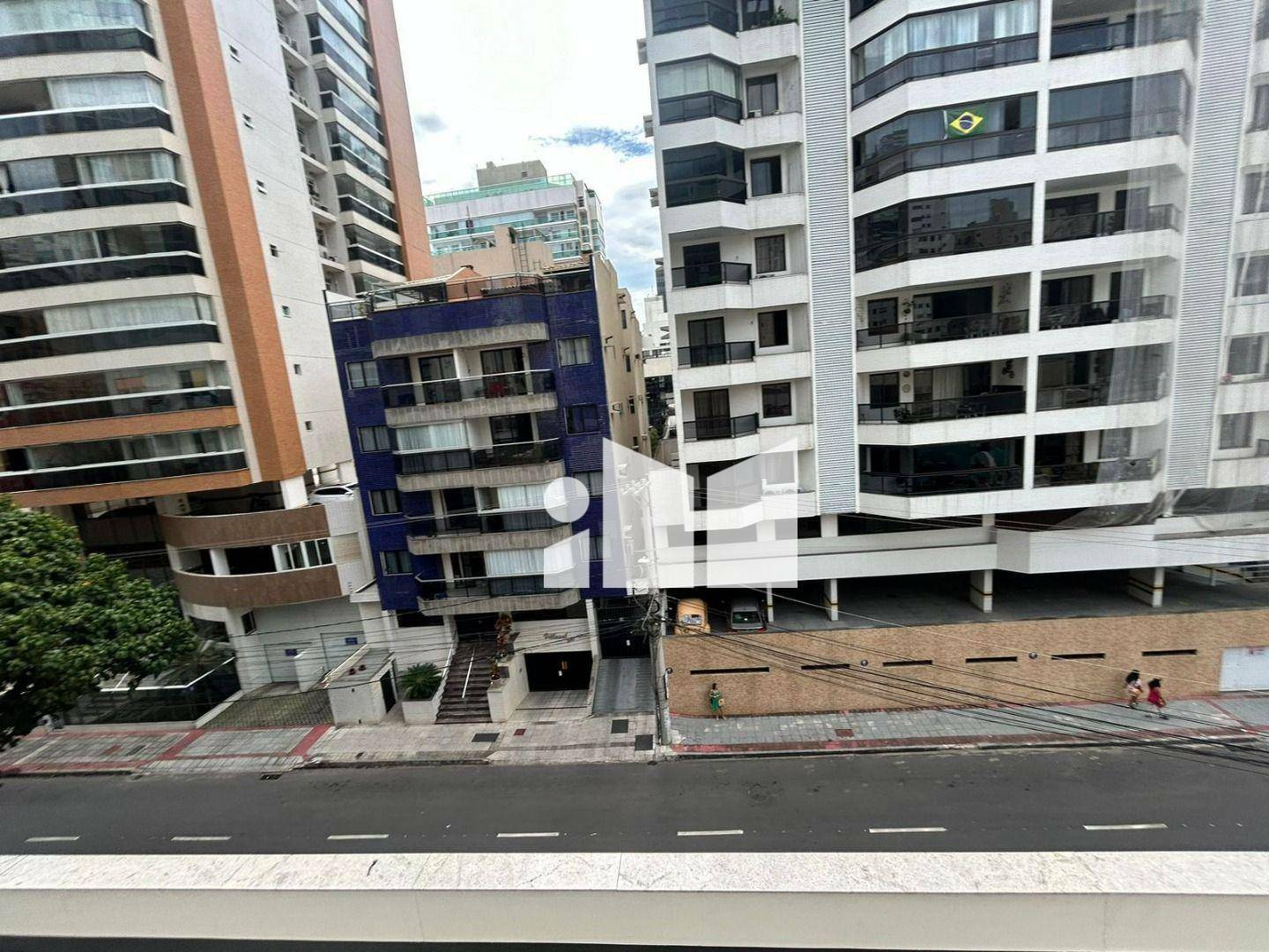 Apartamento à venda com 3 quartos, 100m² - Foto 6