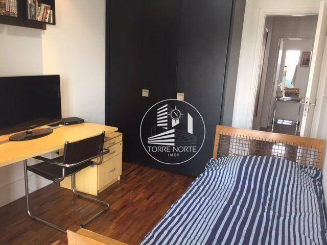 Apartamento à venda com 4 quartos, 196m² - Foto 13