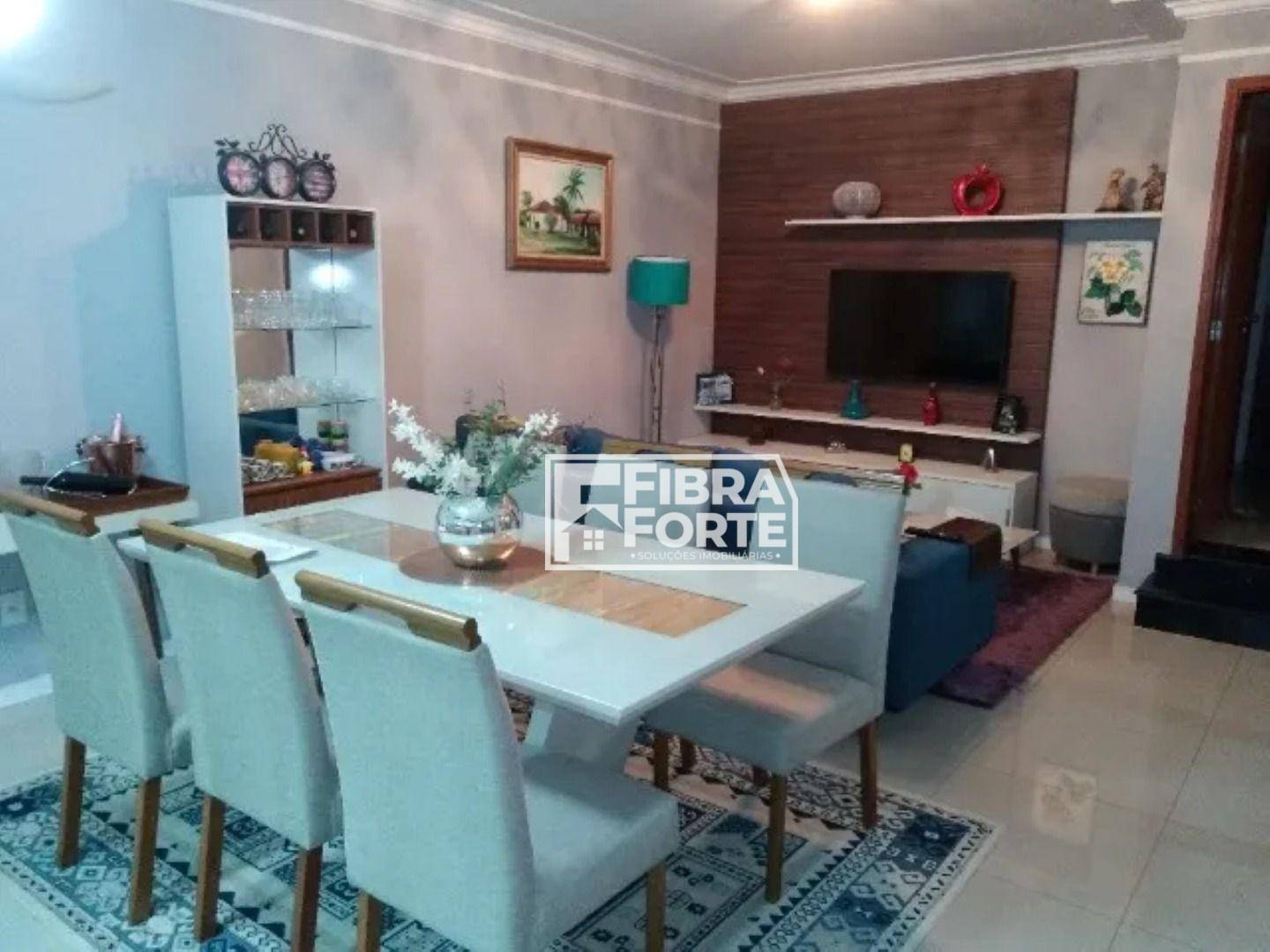 Casa à venda com 3 quartos, 200m² - Foto 4