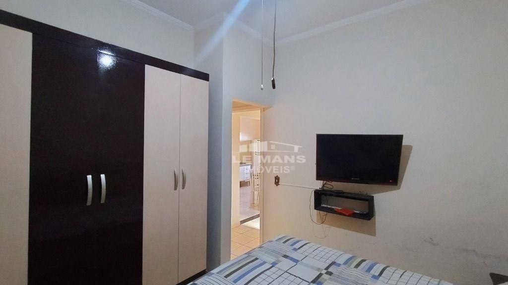 Casa à venda com 2 quartos, 184m² - Foto 17