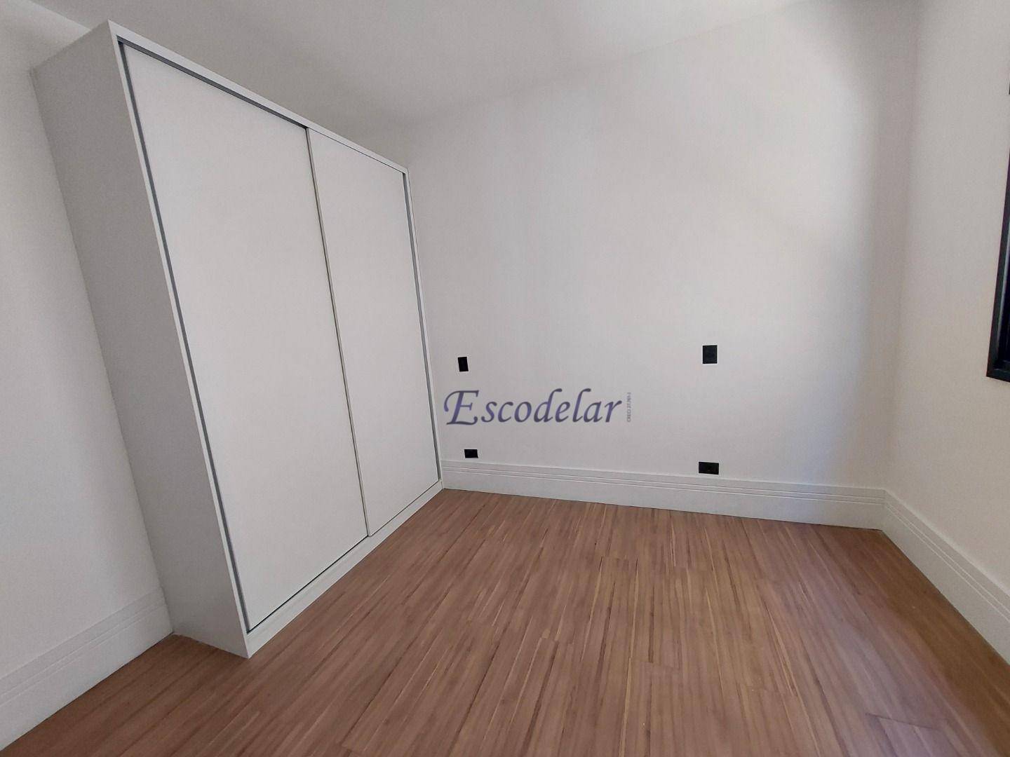 Casa de Condomínio à venda com 4 quartos, 200m² - Foto 26