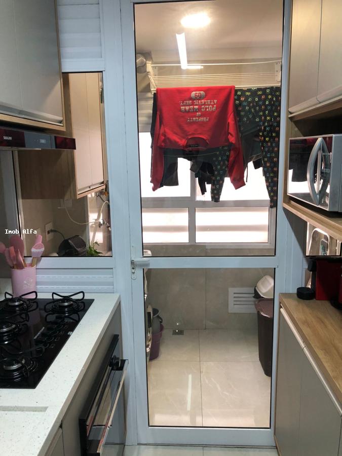 Apartamento à venda com 3 quartos, 71m² - Foto 3