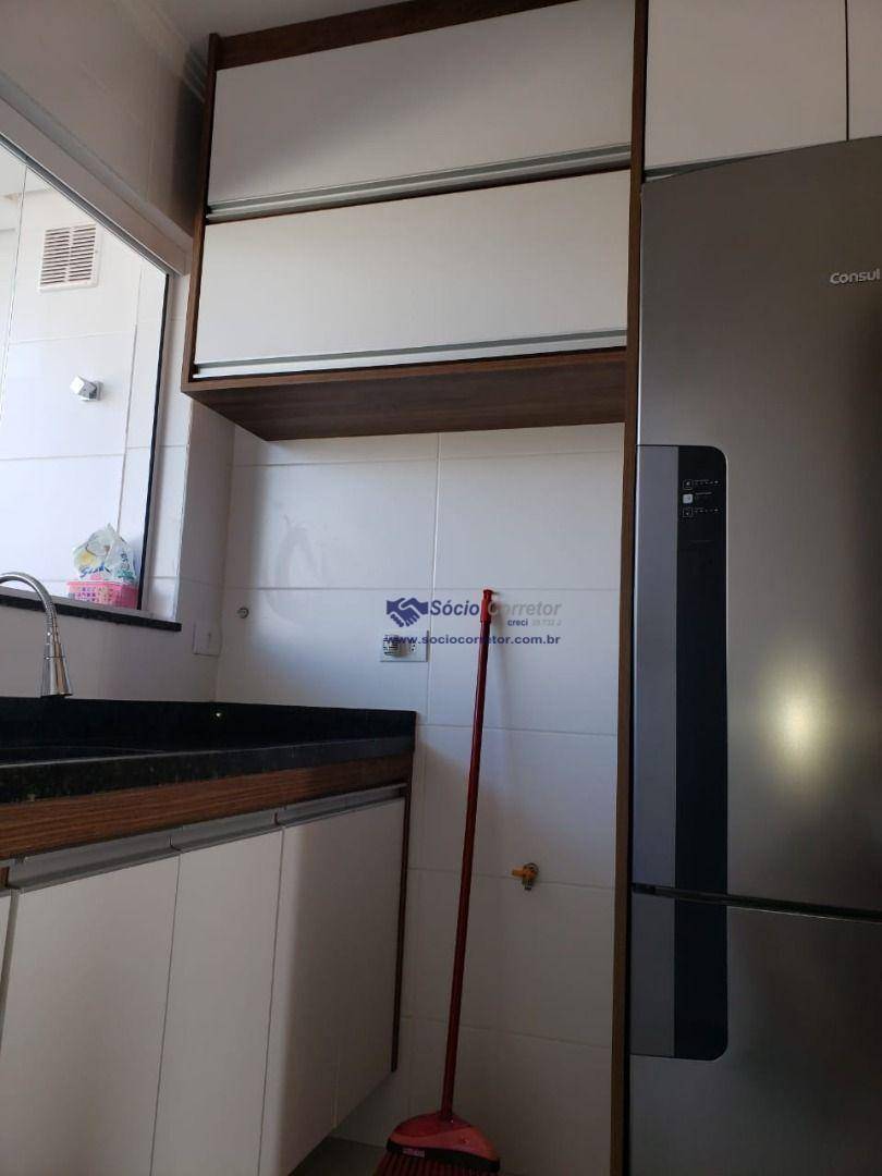 Apartamento à venda com 2 quartos, 48m² - Foto 5