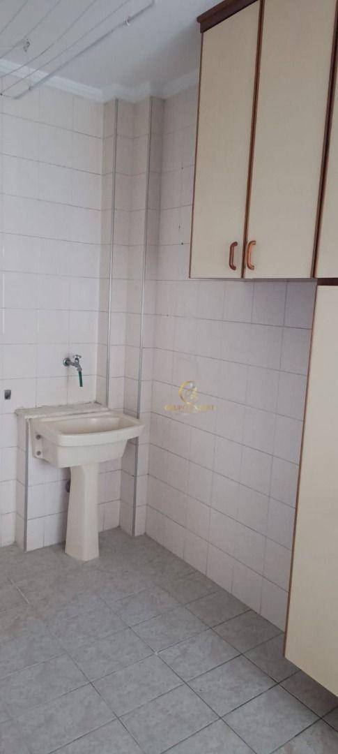 Apartamento à venda com 3 quartos, 100m² - Foto 19