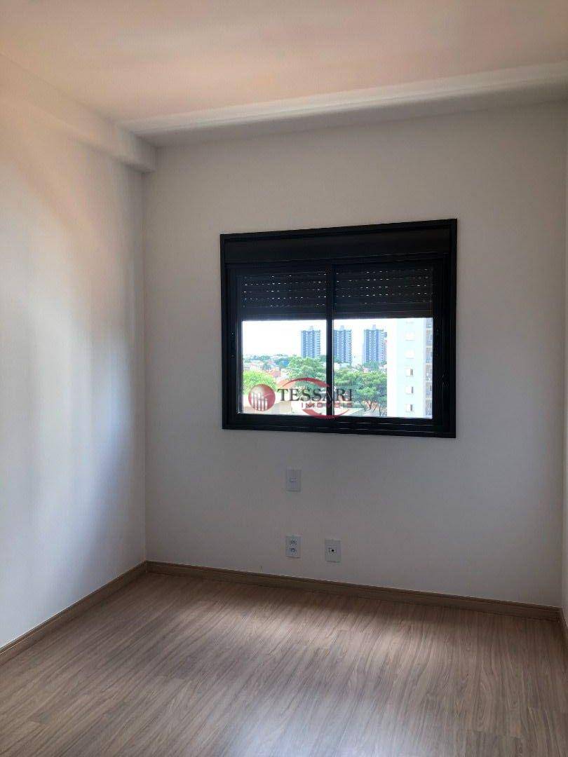 Apartamento para alugar com 2 quartos, 65m² - Foto 9