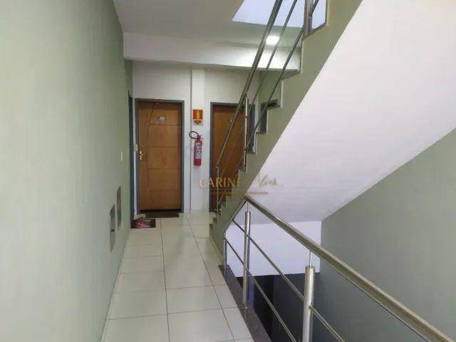 Apartamento para alugar com 2 quartos, 80m² - Foto 17