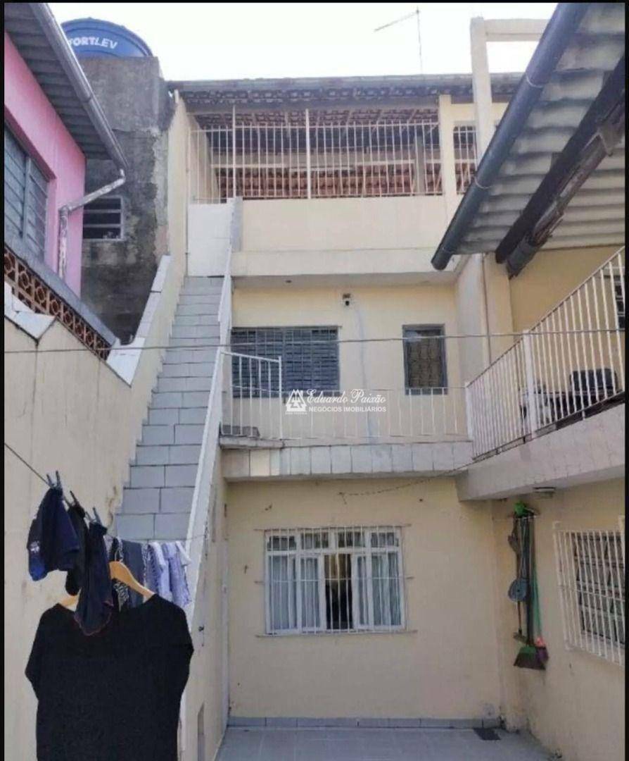 Sobrado à venda com 4 quartos, 180m² - Foto 8