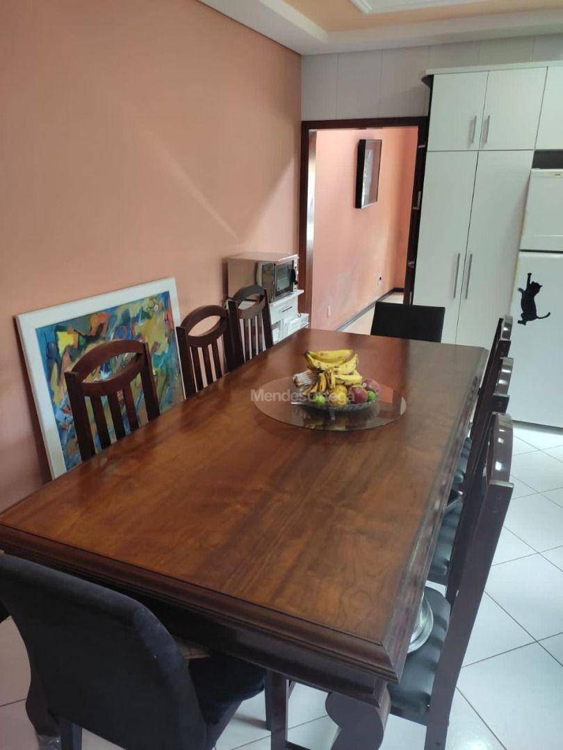 Casa à venda com 4 quartos, 234m² - Foto 32