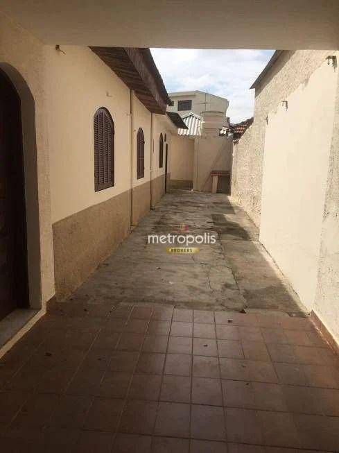 Casa à venda com 2 quartos, 250m² - Foto 2