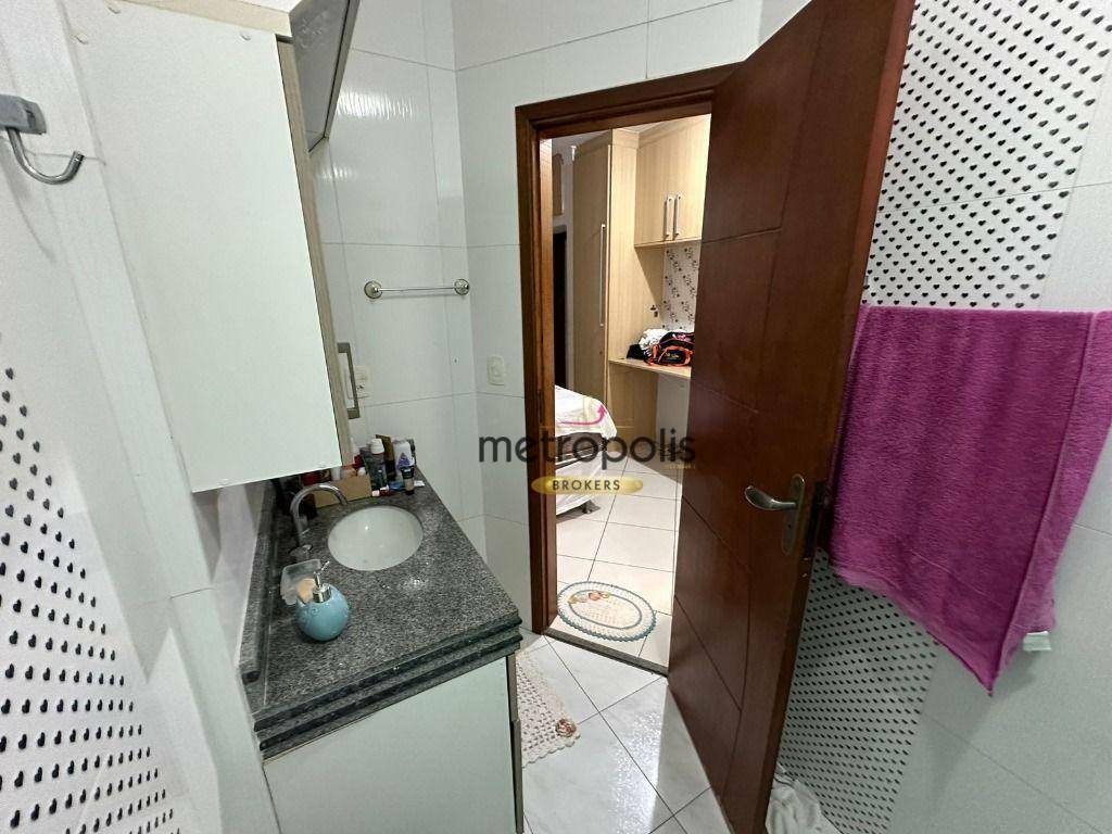 Sobrado à venda com 3 quartos, 220m² - Foto 49