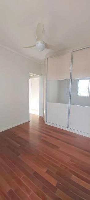 Apartamento à venda com 3 quartos, 106m² - Foto 11