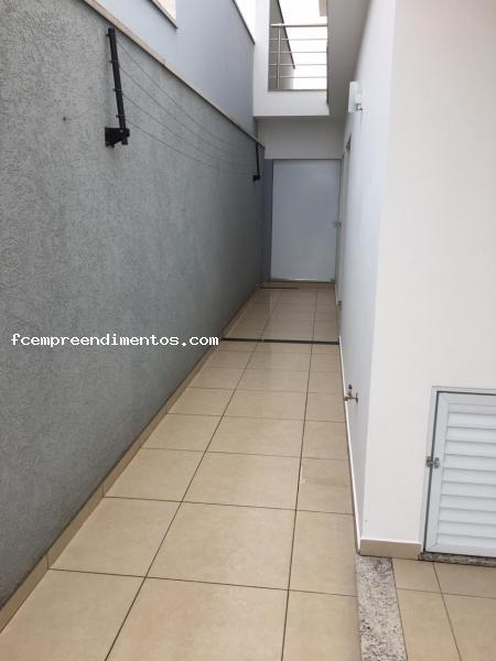 Casa de Condomínio à venda com 3 quartos, 260m² - Foto 6