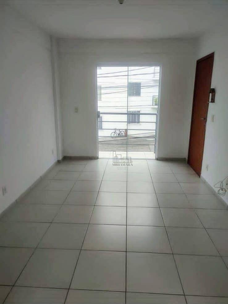 Apartamento à venda com 2 quartos, 53m² - Foto 2