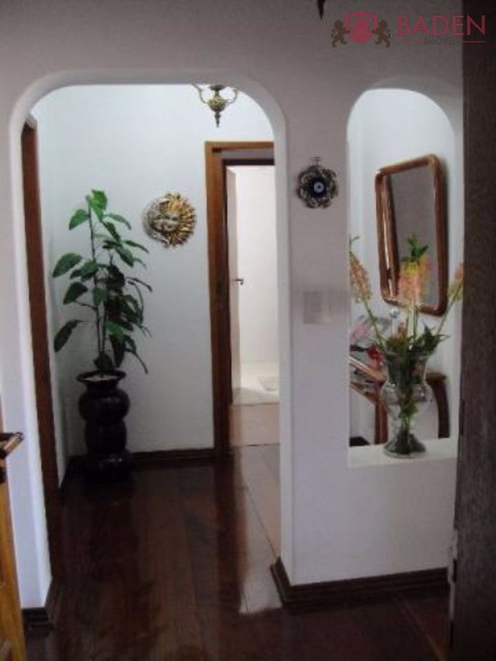 Apartamento, 3 quartos, 172 m² - Foto 1