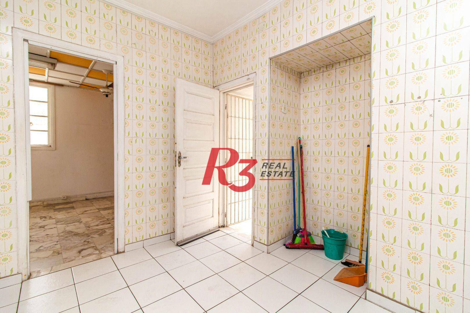 Sobrado à venda e aluguel com 5 quartos, 232m² - Foto 15