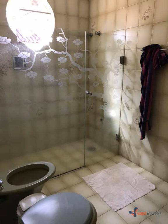 Casa de Condomínio à venda com 3 quartos, 260m² - Foto 30