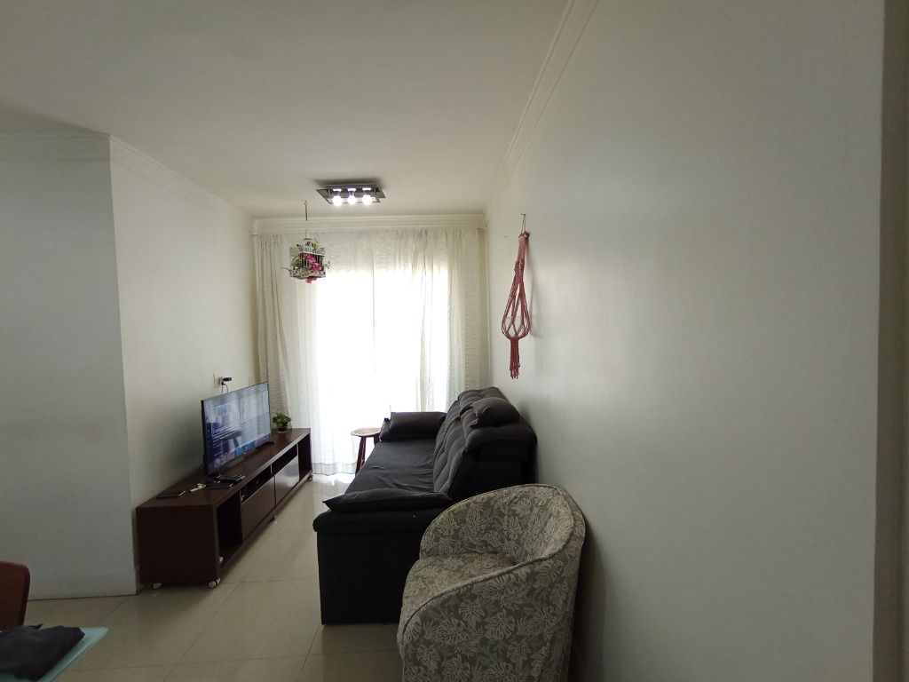 Apartamento à venda com 3 quartos, 69m² - Foto 3