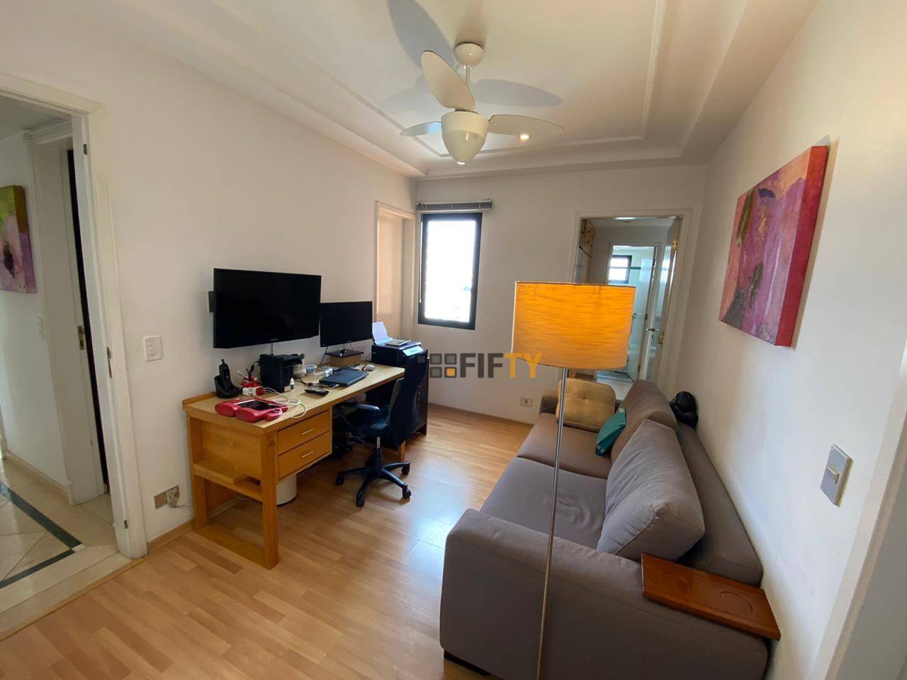 Apartamento à venda com 4 quartos, 220m² - Foto 32