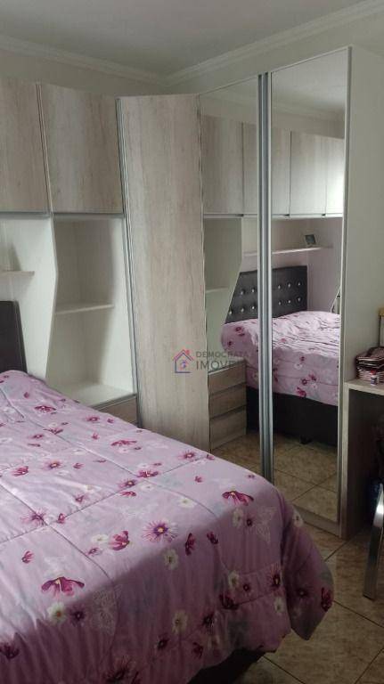 Apartamento à venda com 2 quartos, 80m² - Foto 10