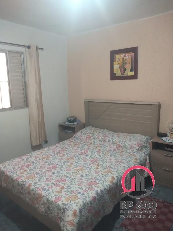 Sobrado à venda com 3 quartos, 110m² - Foto 17