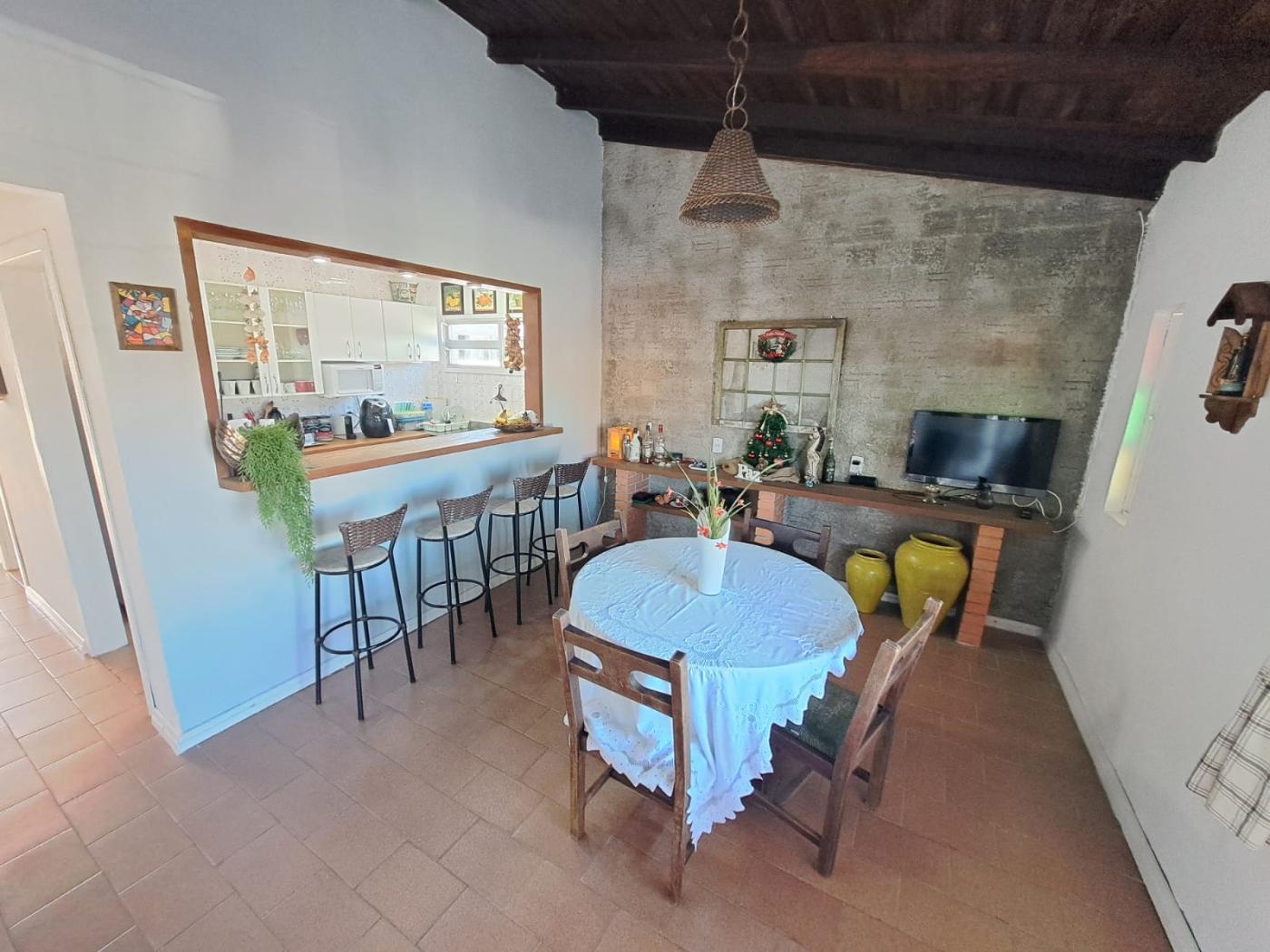 Casa à venda com 4 quartos, 300m² - Foto 5