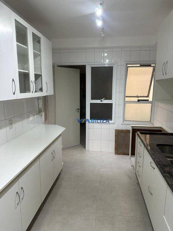 Apartamento à venda com 3 quartos, 125m² - Foto 29