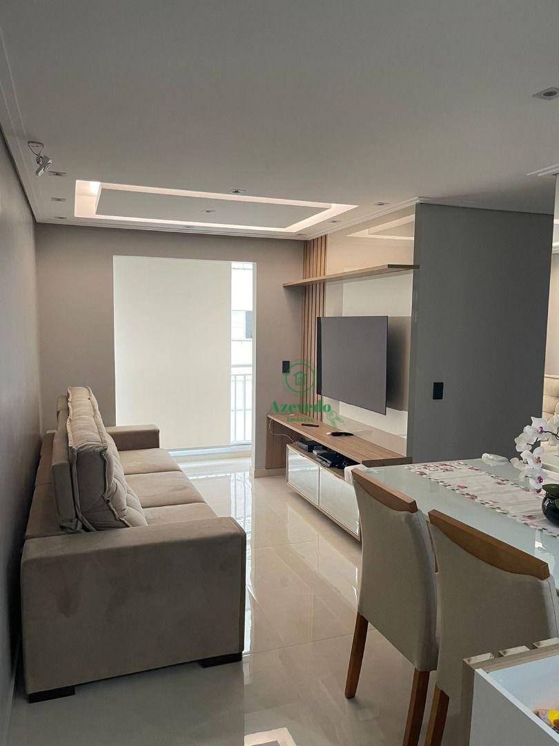 Apartamento à venda com 3 quartos, 64m² - Foto 2