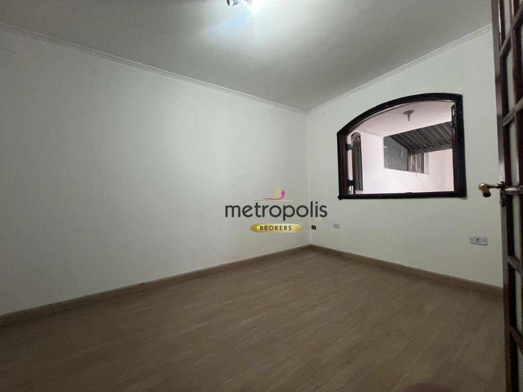 Sobrado à venda com 2 quartos, 300m² - Foto 26